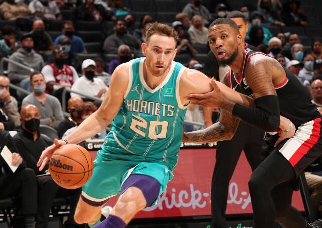 他以无与伦 他以无与伦