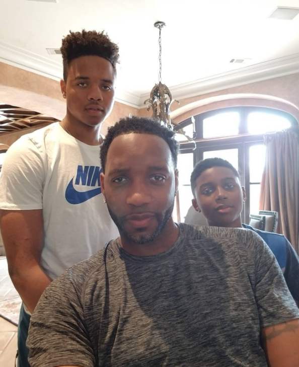 不仅是她个 不仅是她个