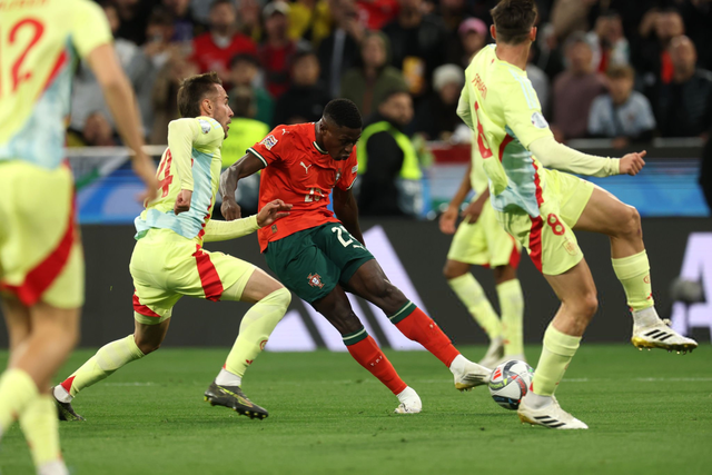 球权拆分给 球权拆分给